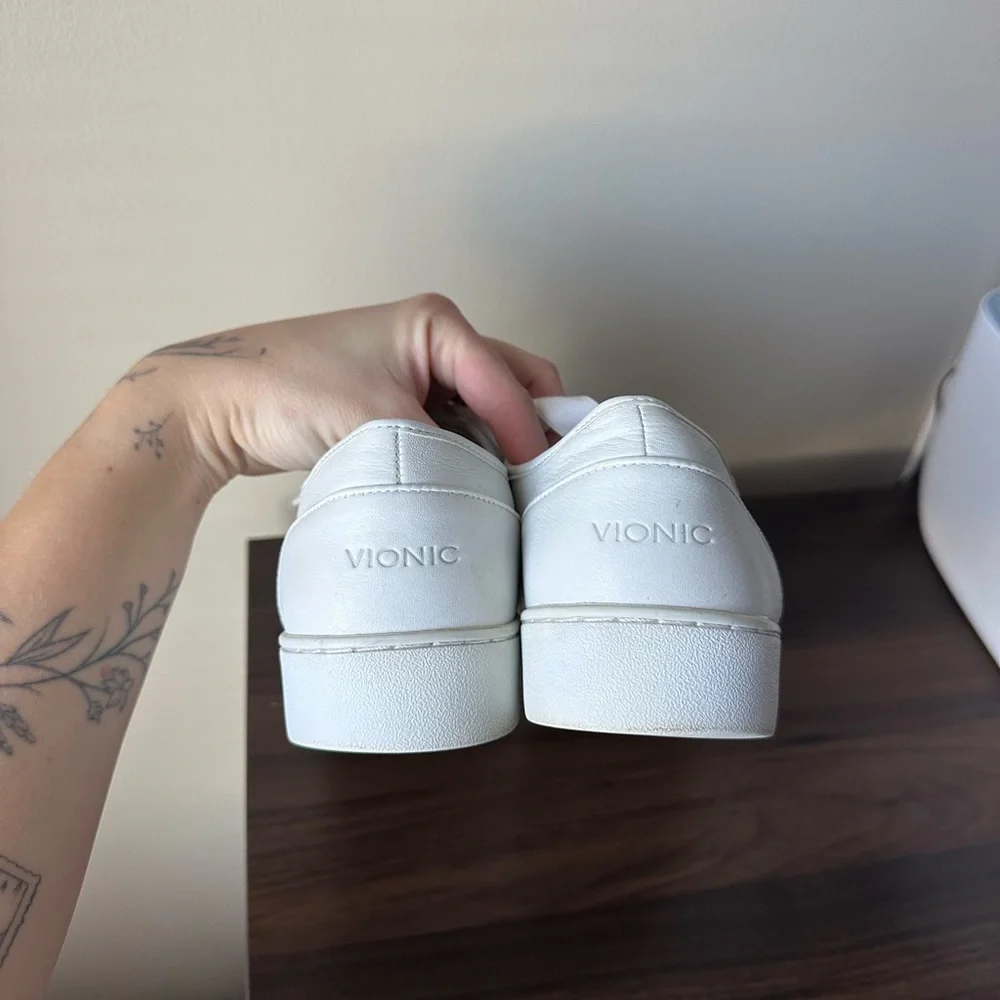 Vionic Keke Leather Sneakers Ribbon Laces in White - Picture 6 of 10
